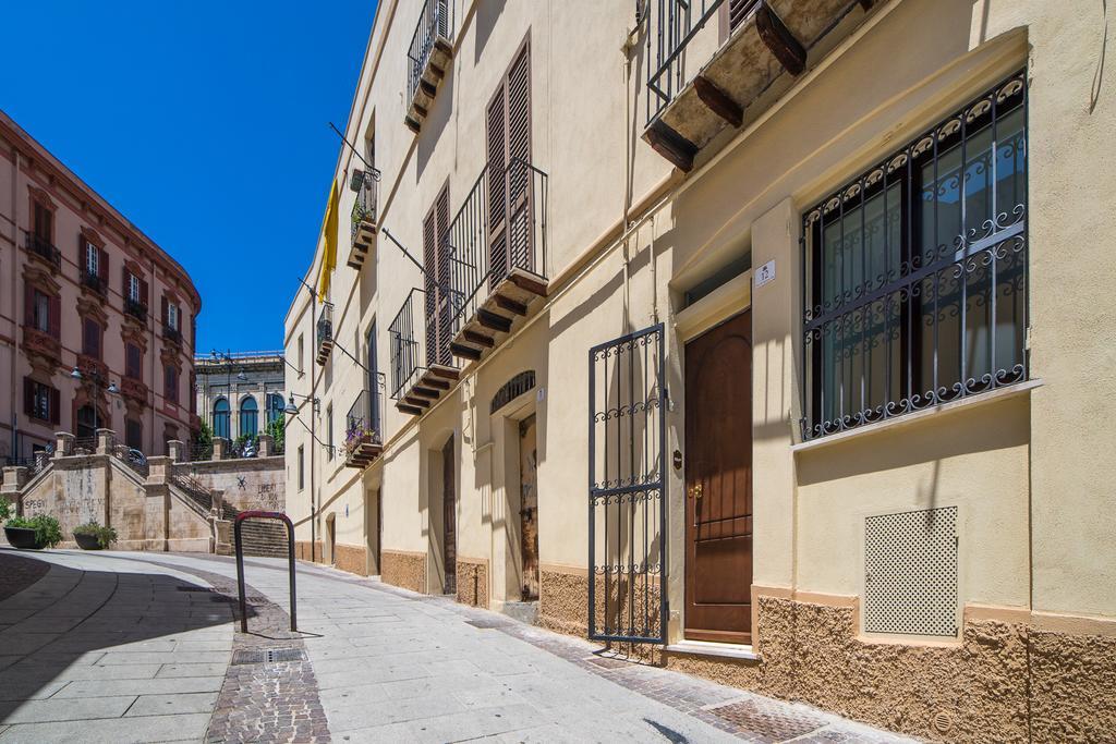 Casa Spiga Apartment Cagliari Ngoại thất bức ảnh